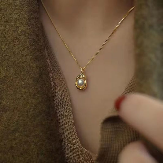 Gold Pearl Necklace Women