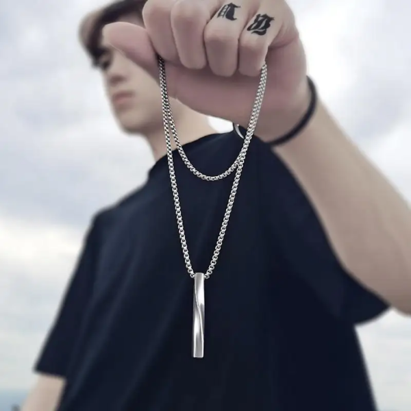 Long Bar Pendant Men